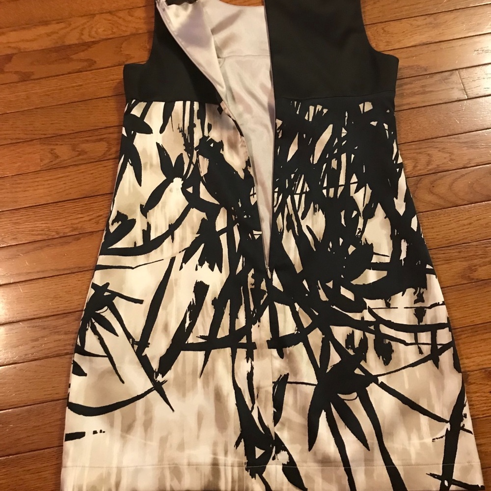 Gorgeous Tahari dress - Picture 6 of 7